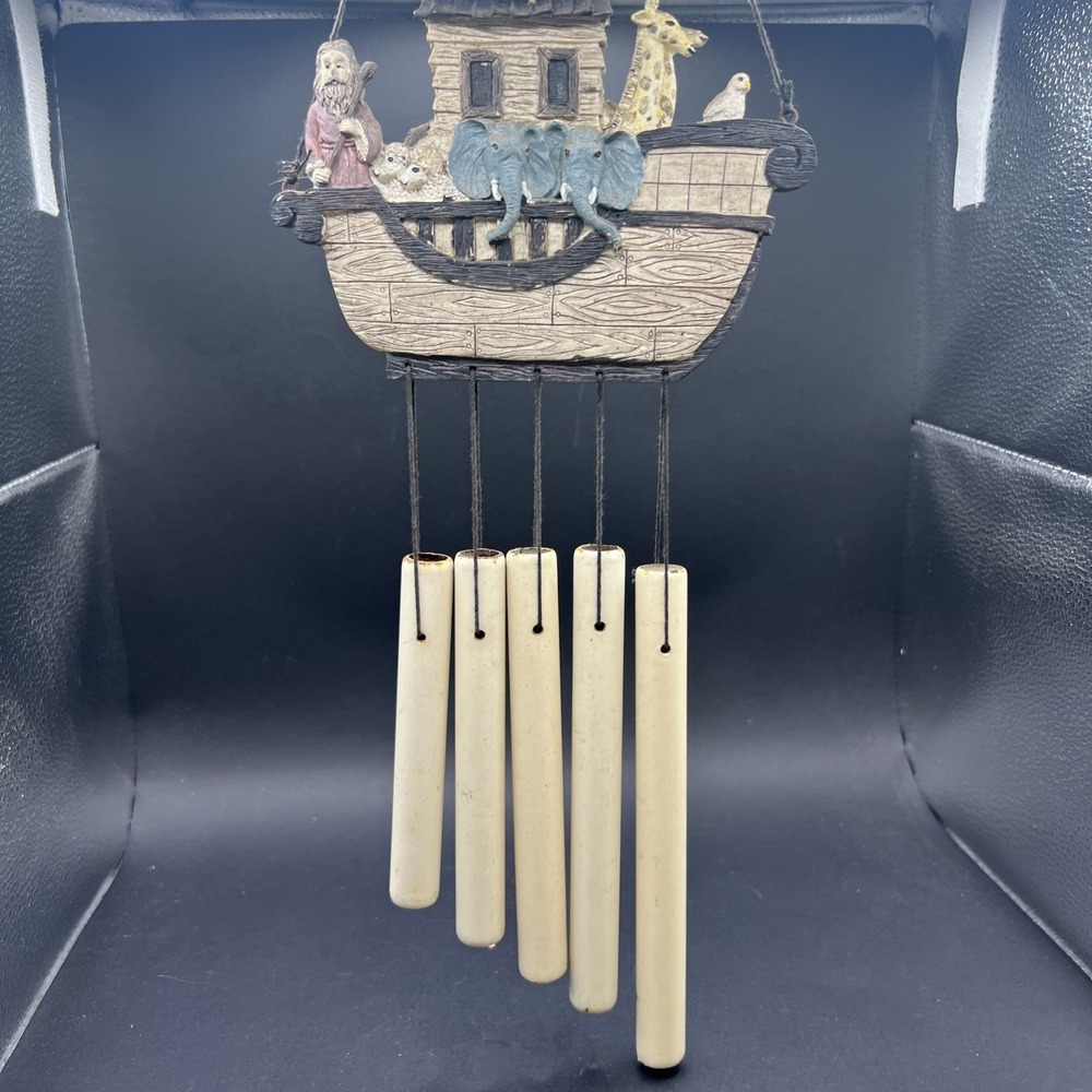 Noah's Ark Wind Chime Giraffe Elephant Sheep Birds Hippos‎